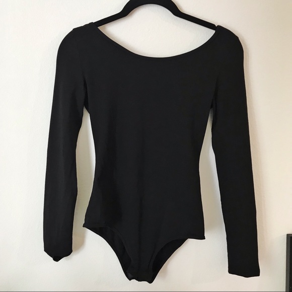 Long sleeve backless bodysuit - Picture 2 of 3